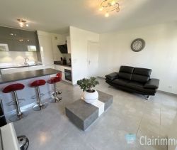 A louer APPARTEMENT T3 69 M2 TERRASSE  MARSEILLE 13EME