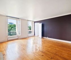 A vendre BEL APPARTEMENT T4  ENTRE SAINT-CHARLES ET LE CENTRE-VILLE  BIARRITZ