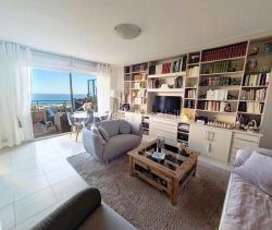 A louer APPARTEMENT DE PRESTIGE T3 77 M2 TERRASSE VUE MER NICE