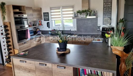 A louer MAISON  CONTEMPORAINE VUE MER VENTISERI