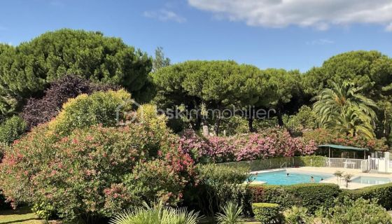 A louer STUDIO  24 M2 BORD DE MER LA GRANDE MOTTE