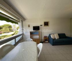 A louer STUDIO  24 M2 BORD DE MER LA GRANDE MOTTE