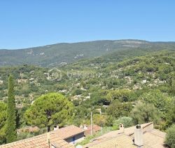 A louer APPARTEMENT NEUF T4 94 M2 TERRASSE  FAYENCE