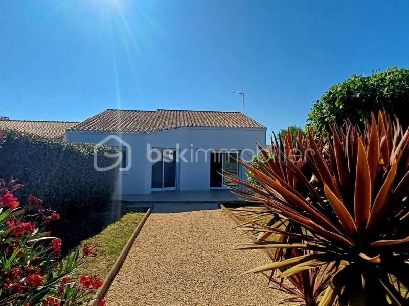 A louer MAISON  CONTEMPORAINE BORD DE MER LES SABLES D OLONNE