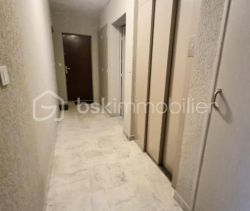 A louer APPARTEMENT T2 37 M2 TERRASSE BORD DE MER TOULON