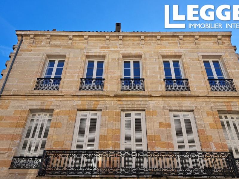 A louer APPARTEMENT T2 44 M2  BORDEAUX