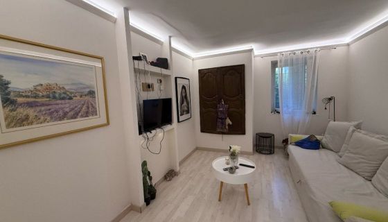 A louer STUDIO  26 M2 BORD DE MER NICE