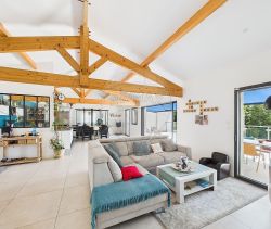 A louer MAISON  CONTEMPORAINE BORD DE MER LES MATHES