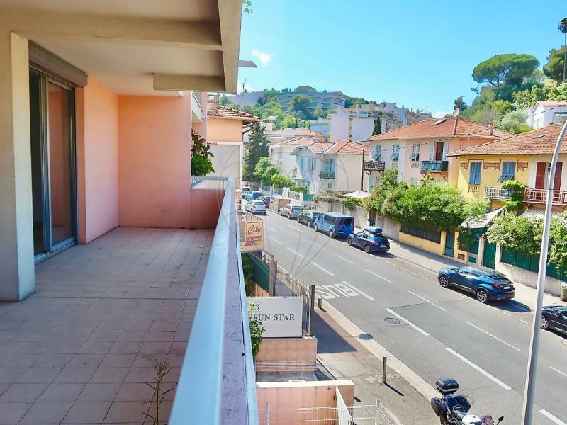 A louer APPARTEMENT T2 49 M2 TERRASSE BORD DE MER NICE