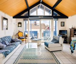 A louer LOFT T3 70 M2  SAINT JEAN DE LUZ