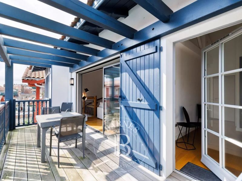 A louer APPARTEMENT T2 63 M2 TERRASSE  SAINT JEAN DE LUZ