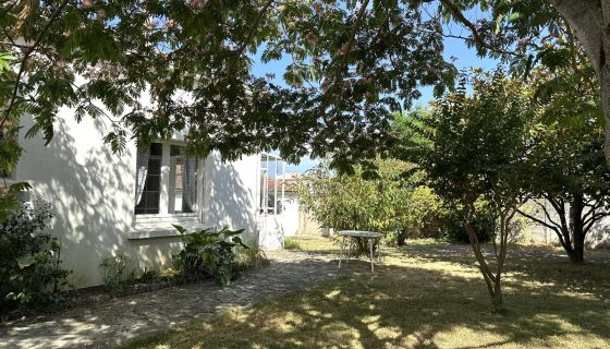 A vendre MAISON  4 PIECES 166 M2 BORD DE MER SAINT GILLES CROIX DE VIE