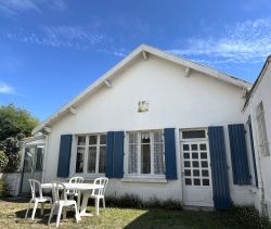 A vendre MAISON  4 PIECES 166 M2 BORD DE MER SAINT GILLES CROIX DE VIE