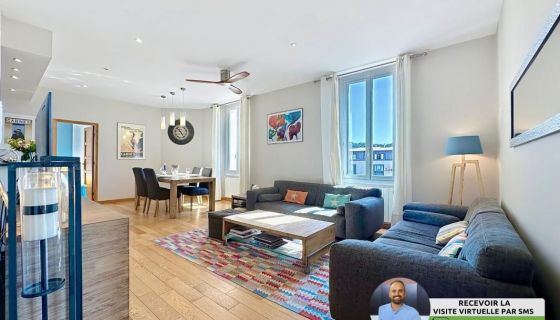 A louer APPARTEMENT T4 96 M2 BORD DE MER CANNES