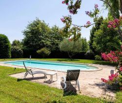 A vendre PROPRIéTé  ARBONNE