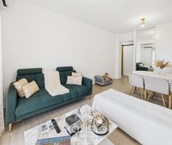 A louer APPARTEMENT NEUF T2 46 M2 BORD DE MER AJACCIO