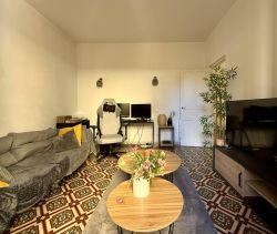 A louer APPARTEMENT T2 55 M2 BORD DE MER AJACCIO