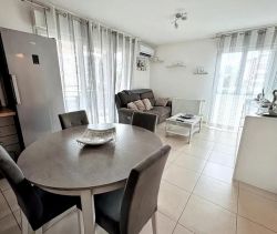 A louer APPARTEMENT T2 44 M2 TERRASSE BORD DE MER SARROLA CARCOPINO