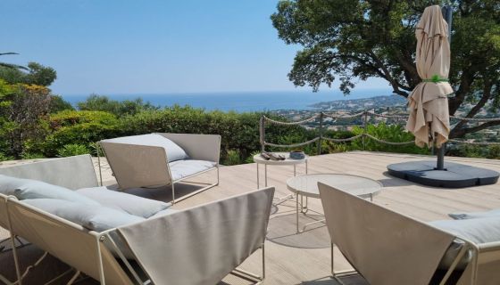 A louer MAISON  7 PIECES 154 M2 VUE MER LES ISSAMBRES
