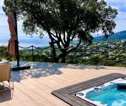 A louer MAISON  7 PIECES 154 M2 VUE MER LES ISSAMBRES