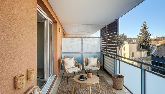 A louer APPARTEMENT T2 43 M2 TERRASSE  NIMES