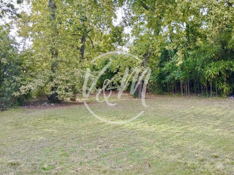 A vendre TERRAIN CONSTRUCTIBLE LIBRE CONSTRUCTEUR Andernos les bains