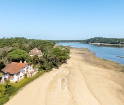 A vendre VILLA 279 M² VUE LAC HOSSEGOR