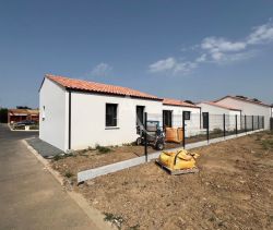 A vendre MAISON  4 PIECES 112 M2 PLAGE à PIED LONGEVILLE SUR MER