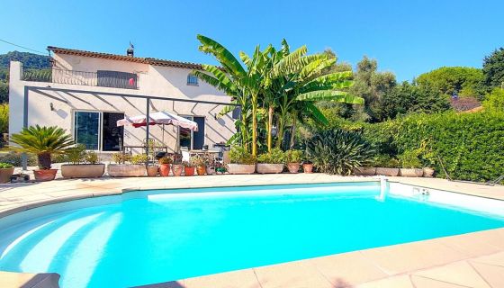 A louer MAISON  DE MAîTRE  VENCE