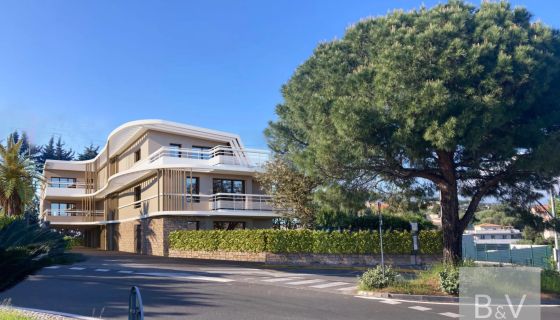 APPARTEMENT DE PRESTIGE T4 98 M2 TERRASSE BORD DE MER VILLENEUVE LOUBET