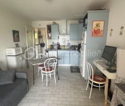 A louer APPARTEMENT T2 30 M2 VUE MER BANDOL