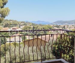 A louer APPARTEMENT T3 60 M2 TERRASSE VUE MER LA SEYNE SUR MER