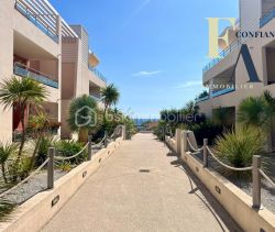 A louer APPARTEMENT T2 41 M2 TERRASSE BORD DE MER MEZE