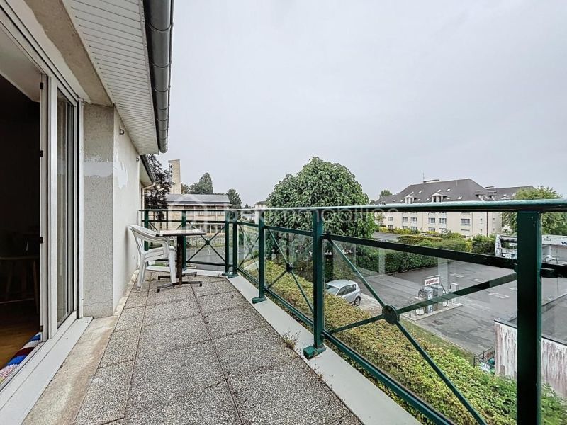 A louer STUDIO  30 M2 TERRASSE  CAEN