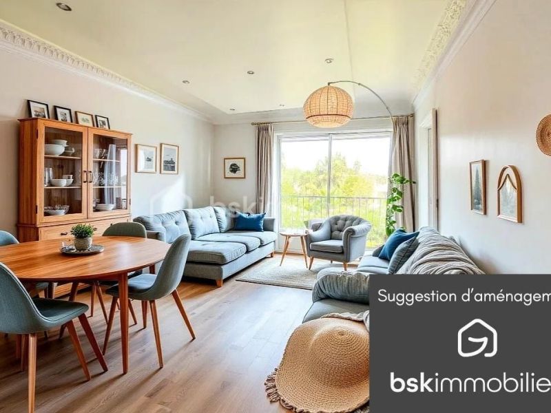 A louer APPARTEMENT T4 72 M2 BORD DE MER HYERES