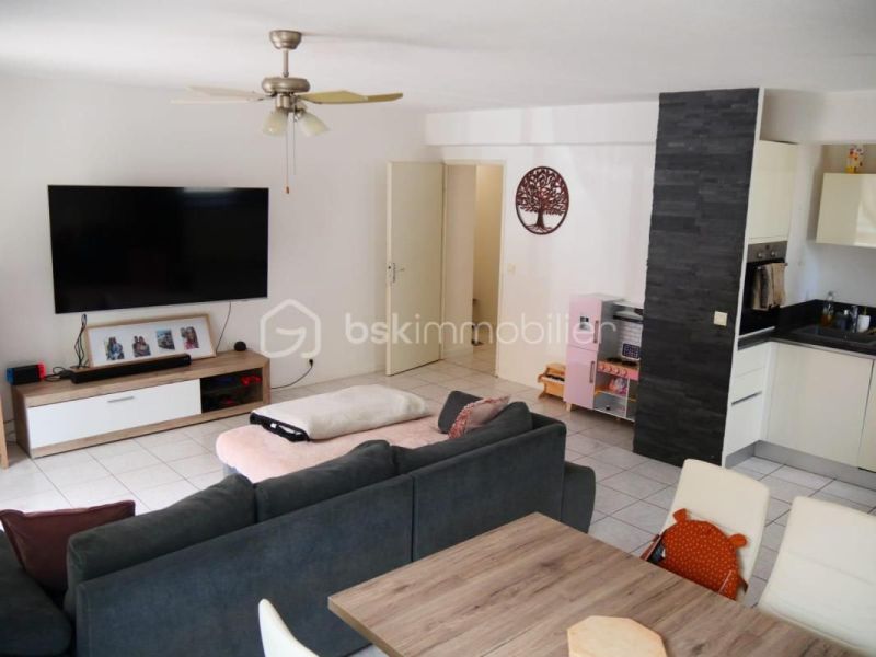 A louer APPARTEMENT T3 71 M2 TERRASSE  PAU