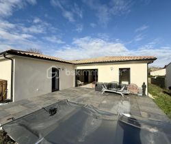 A louer MAISON  CONTEMPORAINE  MEDIS