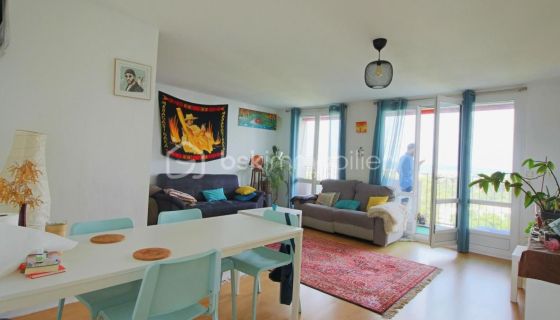 A louer APPARTEMENT T4 85 M2  PAU