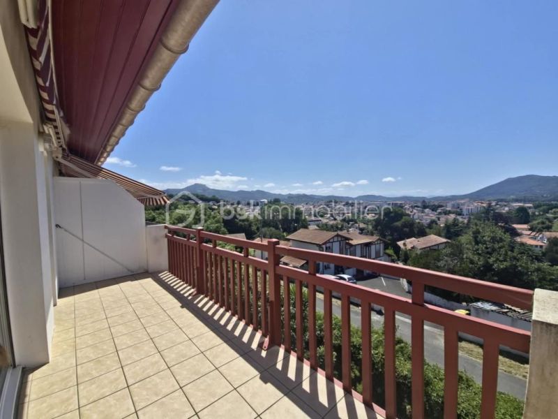 A louer APPARTEMENT T2 40 M2 TERRASSE BORD DE MER HENDAYE