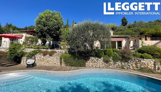 A louer MAISON  6 PIECES 200 M2  GRASSE