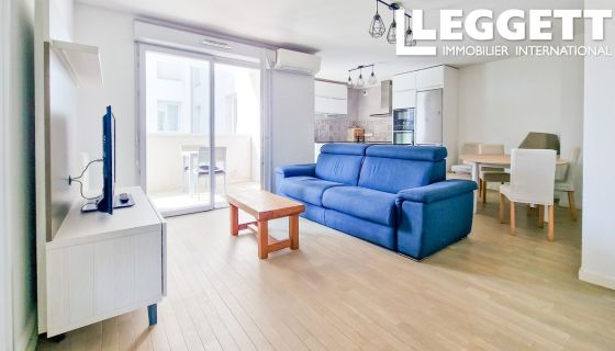 A louer APPARTEMENT T4 80 M2  BORDEAUX