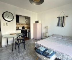 A louer STUDIO  23 M2 TERRASSE BORD DE MER NICE