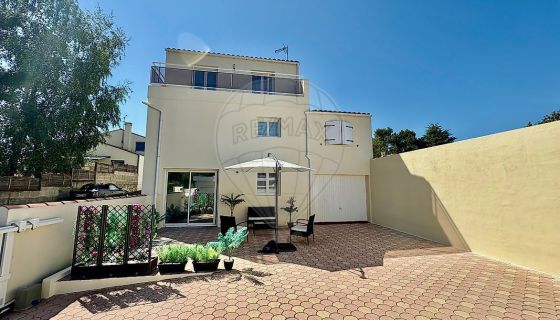 A louer MAISON  CONTEMPORAINE BORD DE MER ROYAN