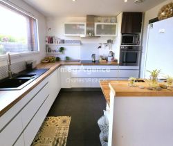 A louer MAISON  D'ARCHITECTE BORD DE MER L ILE D OLONNE