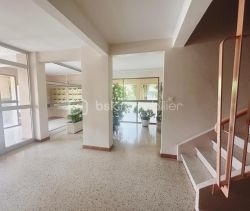 A louer APPARTEMENT T3 83 M2 VUE MER LA VALETTE DU VAR