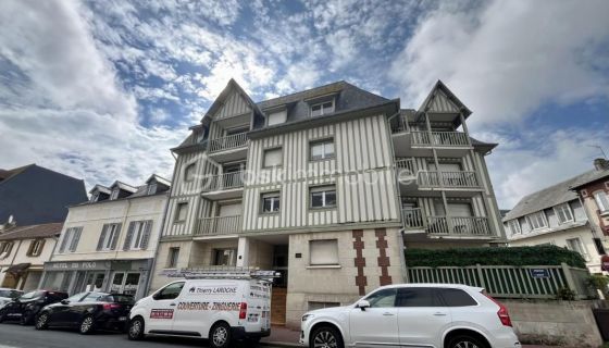 A louer STUDIO  30 M2 BORD DE MER DEAUVILLE