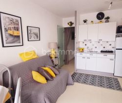 A louer STUDIO  25 M2 TERRASSE VUE MER LES SABLES D OLONNE