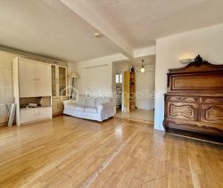 A louer APPARTEMENT T4 70 M2 BORD DE MER CANNES