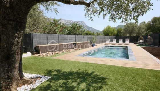 A louer MAISON  7 PIECES 147 M2  LA VALETTE DU VAR