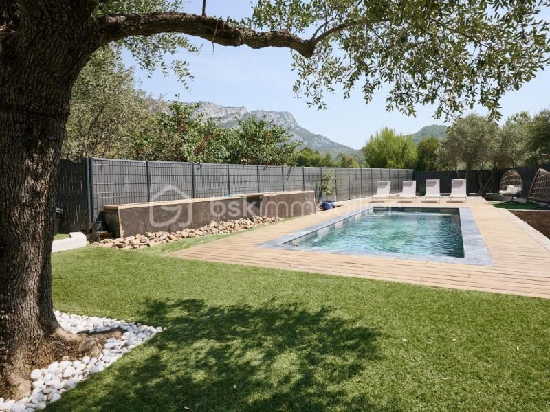 A louer MAISON  7 PIECES 147 M2  LA VALETTE DU VAR